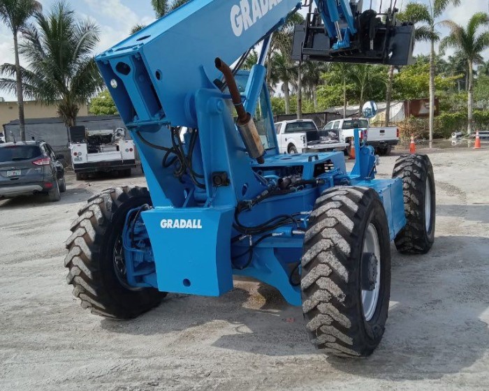 2002 GRADALL 524D TELE HANDLER