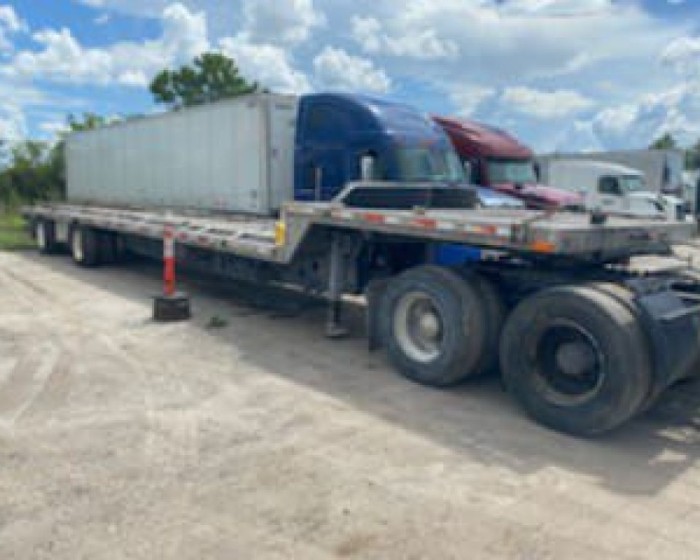 2005 TRANSCRAFT STEP DECK TRAILER