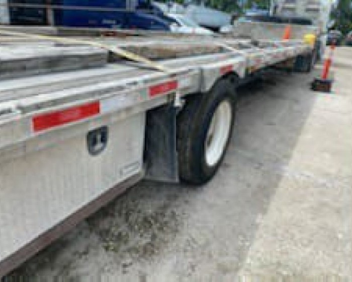 2005 TRANSCRAFT STEP DECK TRAILER