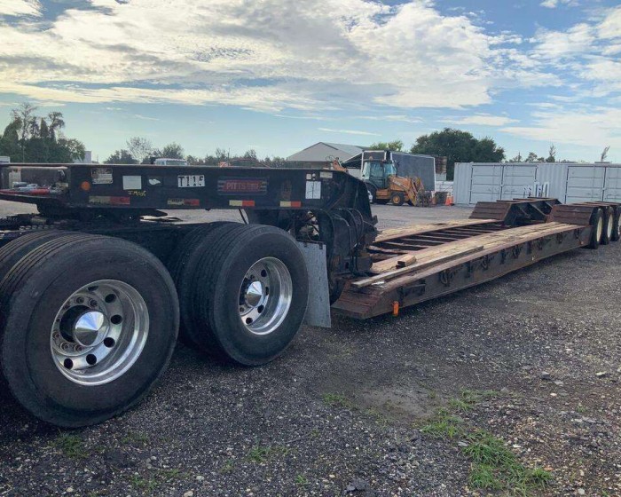 2006 PITTS LOWBOY TRAILER LB52-24D