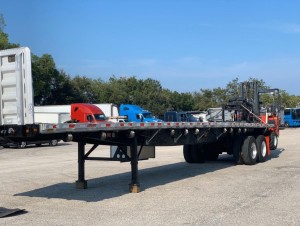 COMBO PACKAGE - 2007 PETERBILT TRUCK - TRAILER - PIGGYBACK