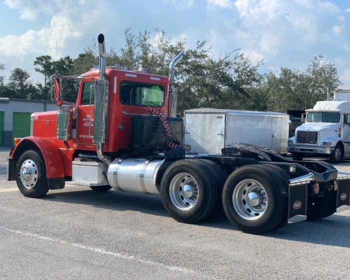 COMBO PACKAGE - 2007 PETERBILT TRUCK - TRAILER - PIGGYBACK