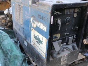 2011 MILLER BIG 40 DIESEL WELDING MACHINE TRAILER