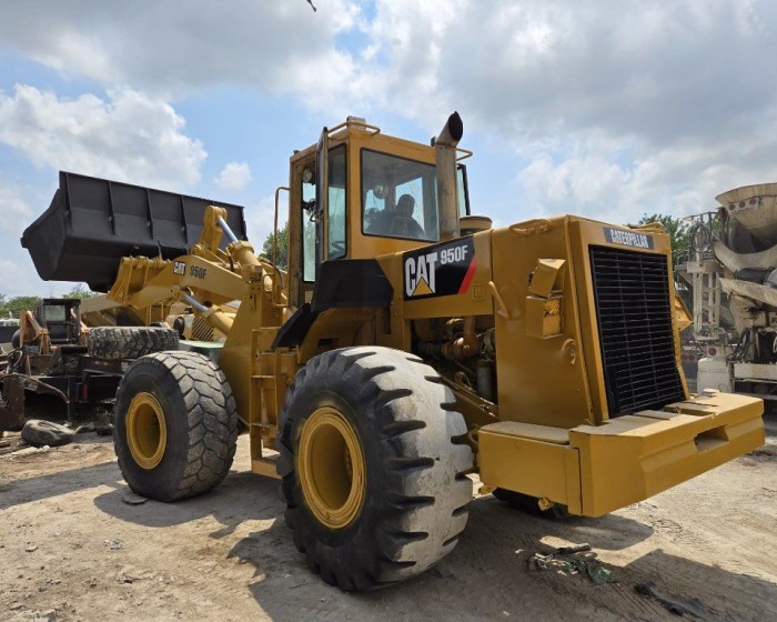 1994 CATERPILLAR 950F WHEEL LOADER