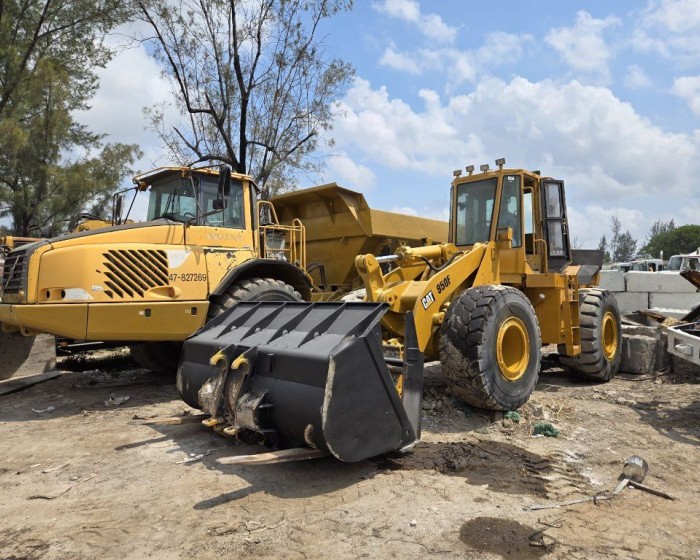 1994 CATERPILLAR 950F WHEEL LOADER