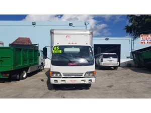 2005 ISUZU NPR DRY BOX TRUCK 