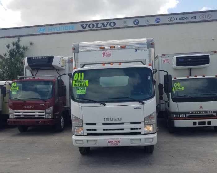 2011 ISUZU NRR DRY BOX TRUCK 