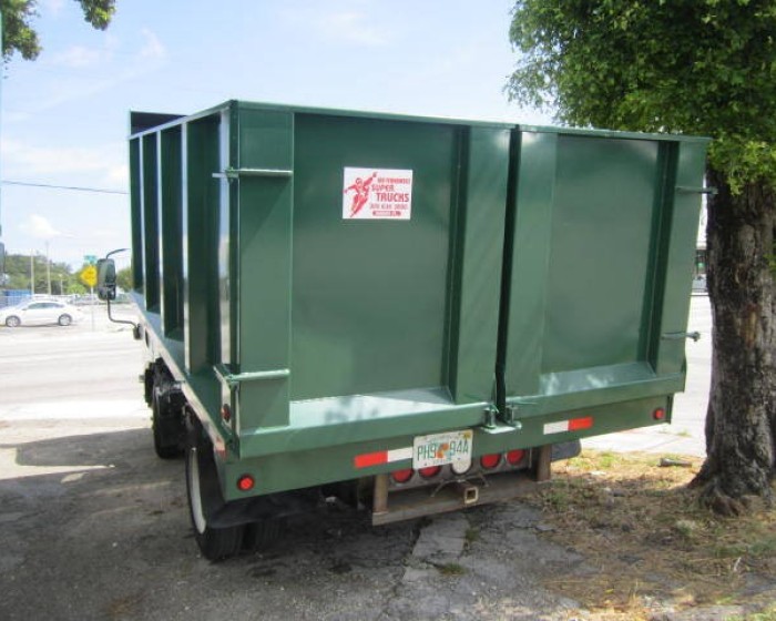 2008 ISUZU NRR LANDSCAPE DUMP TRUCK