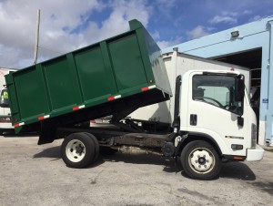 2008 ISUZU NRR LANDSCAPE DUMP TRUCK
