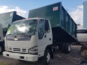 2005 ISUZU NPR LANDSCAPE DUMP TRUCK