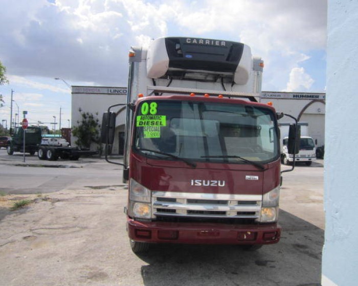 2008 ISUZU NQR REEFER BOX TRUCK