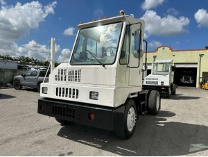 2007 OTTAWA YARD SPOTTER TRUCK, KALMAR
